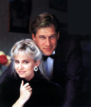 Susan George and Simon MacCorkindale, 18Kb